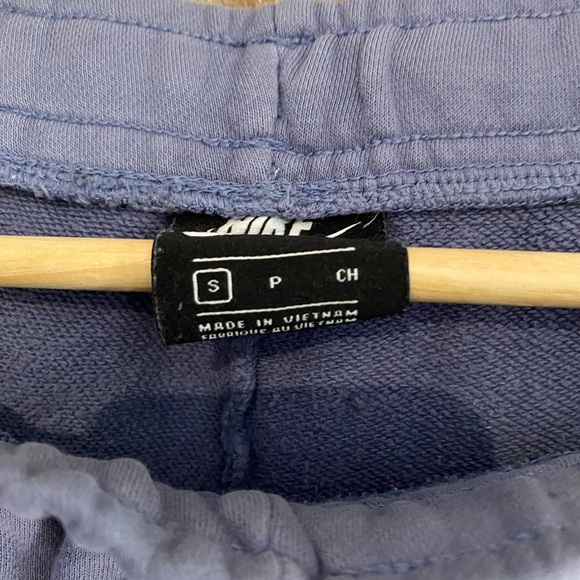 Nike joggers - Picture 3 of 3